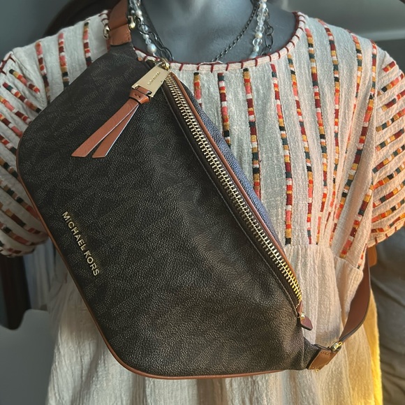 MICHAEL Michael Kors Handbags - Michael Kors Bum Bag in excellent condition